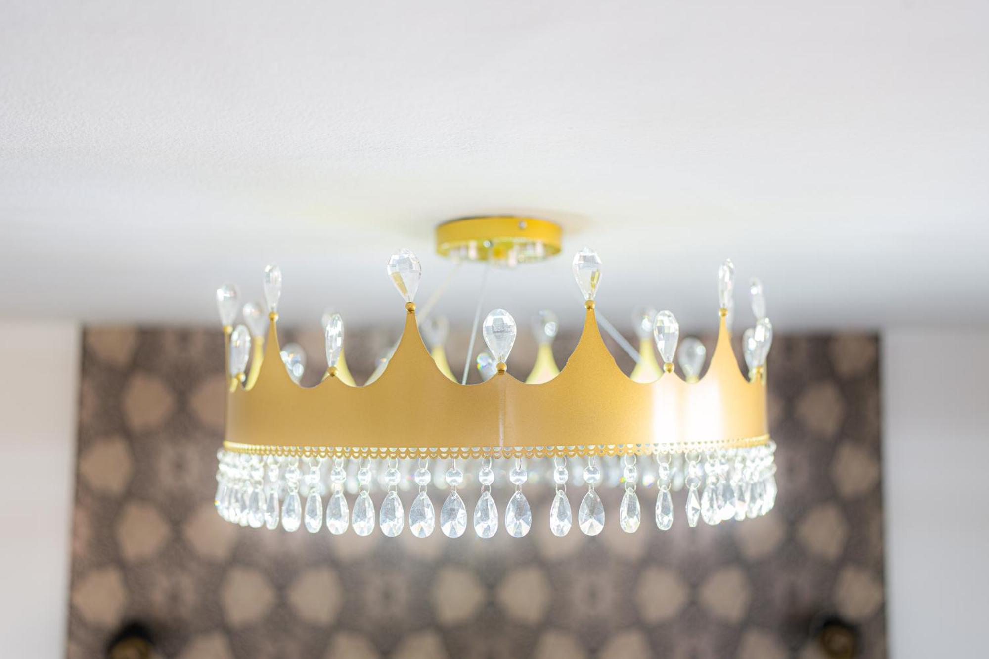 De La Noblesse - Designed By C.m